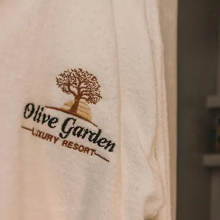 Olive Garden Luxury * Angairia