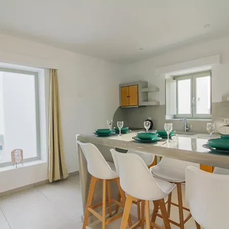 Olive Garden Luxury Apartment