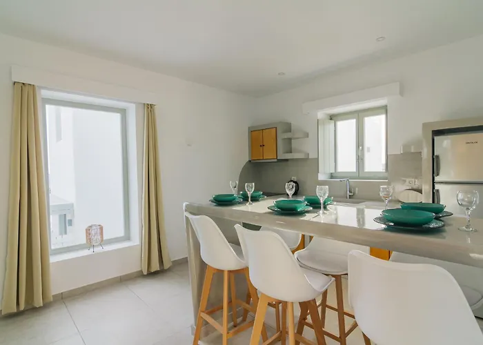 Olive Garden Luxury アパート